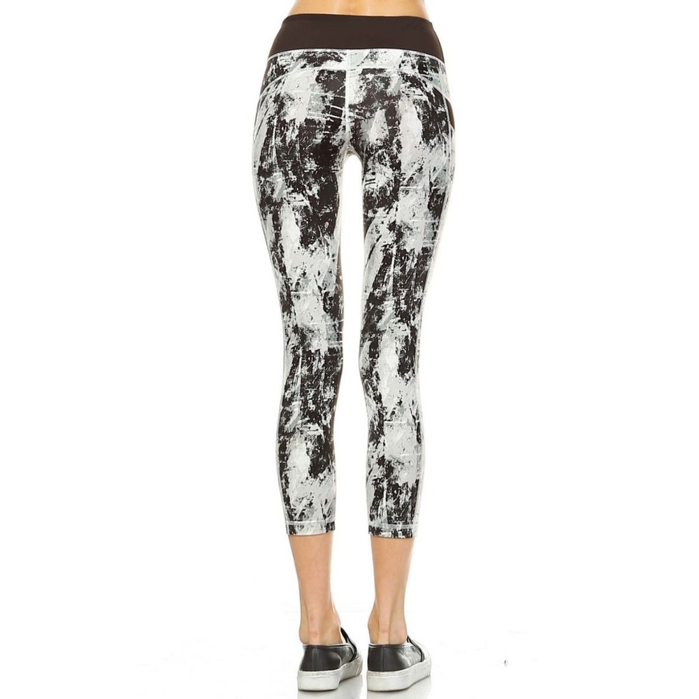 New Splatter Print Block Capri Leggings Yoga Pants - Picture 2 of 4